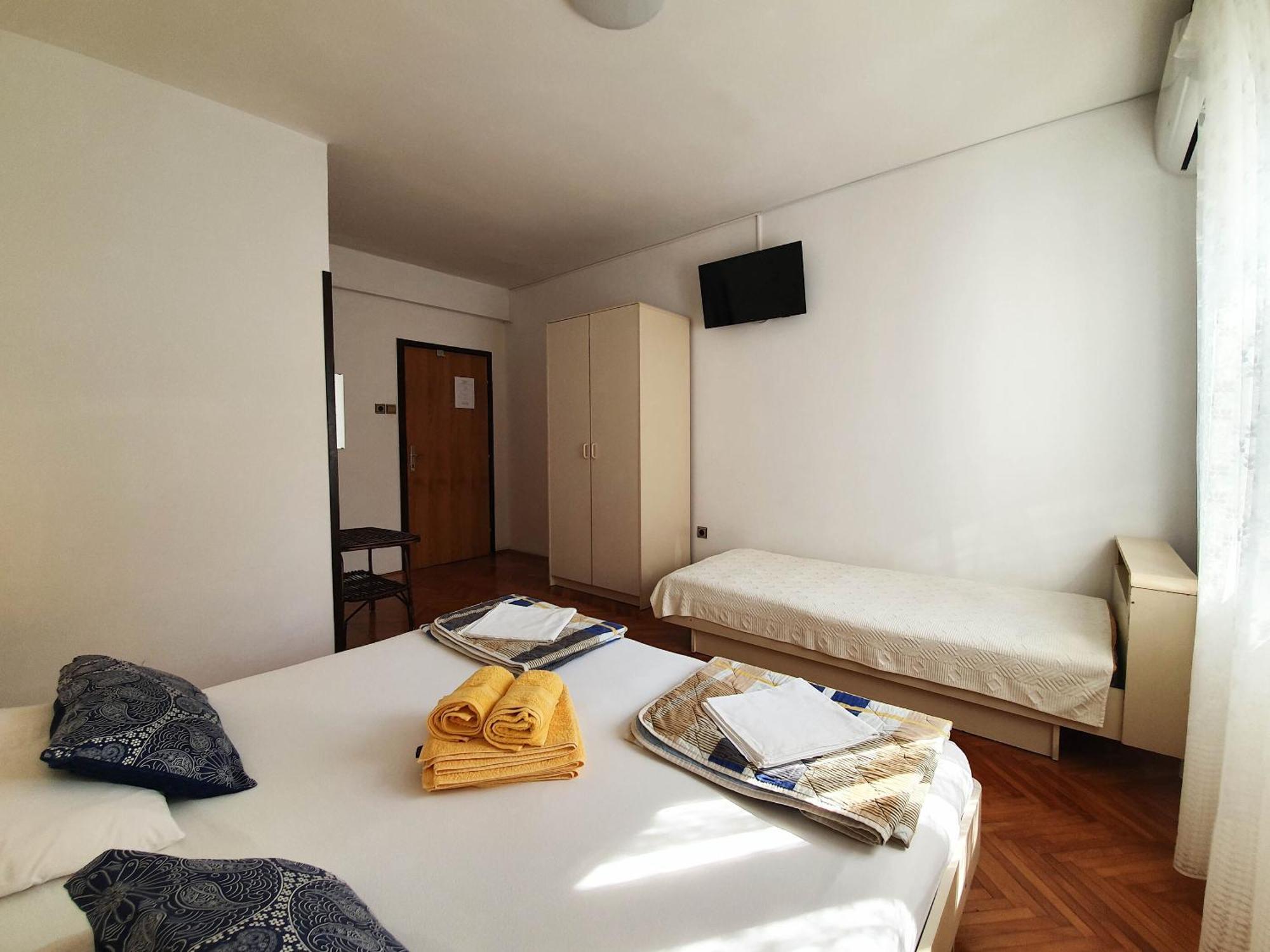 Rooms Zeljka 2 Crikvenica Eksteriør billede