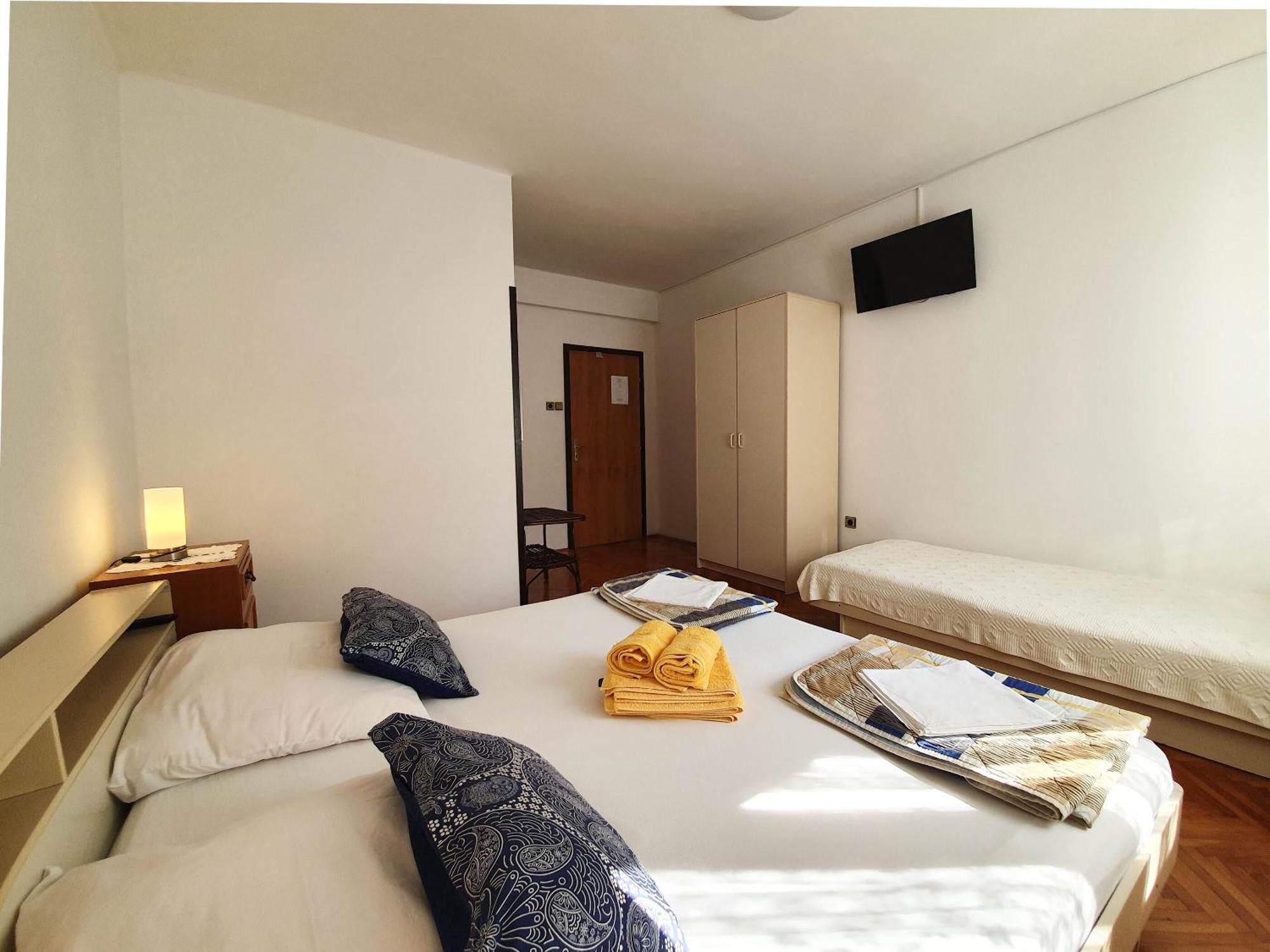 Rooms Zeljka 2 Crikvenica Eksteriør billede