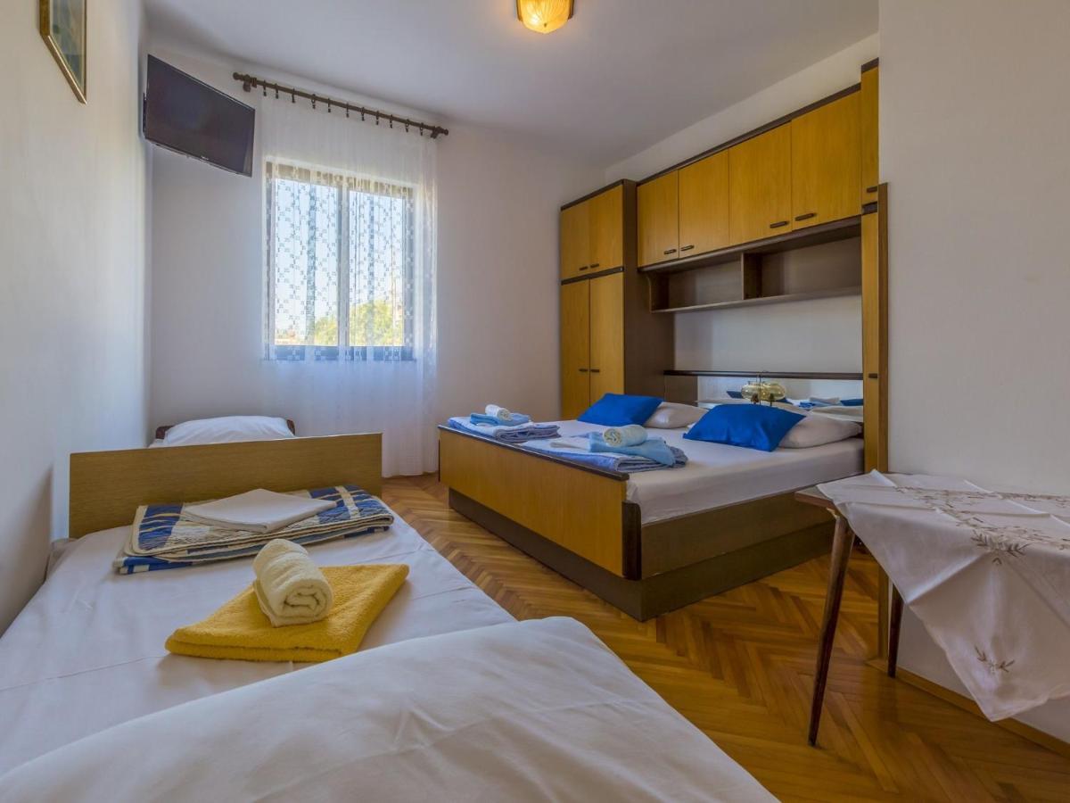Rooms Zeljka 2 Crikvenica Eksteriør billede